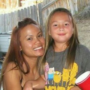 Meet your Posher, Girlie